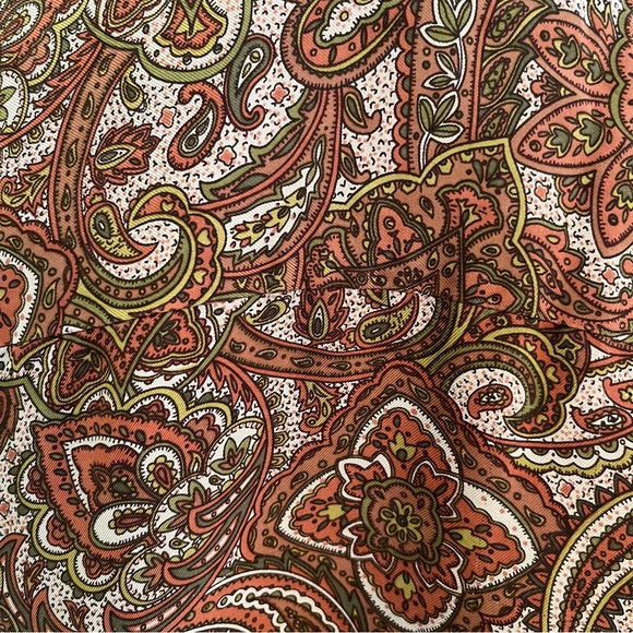 Charter Club Woman Silk Paisley Fall Color Button Down Blouse 18W - Picture 5 of 7